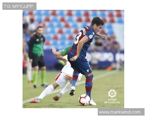 成都足球队以56分领跑邀请赛积分榜展现强劲实力